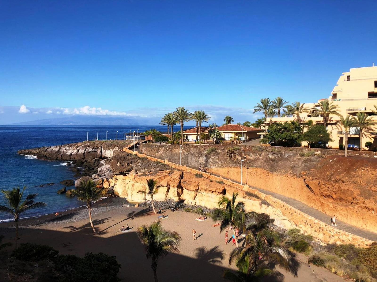 Blue Bay Paradise - Beach Front Apartment With Sea View Playa Paraiso  Exteriör bild