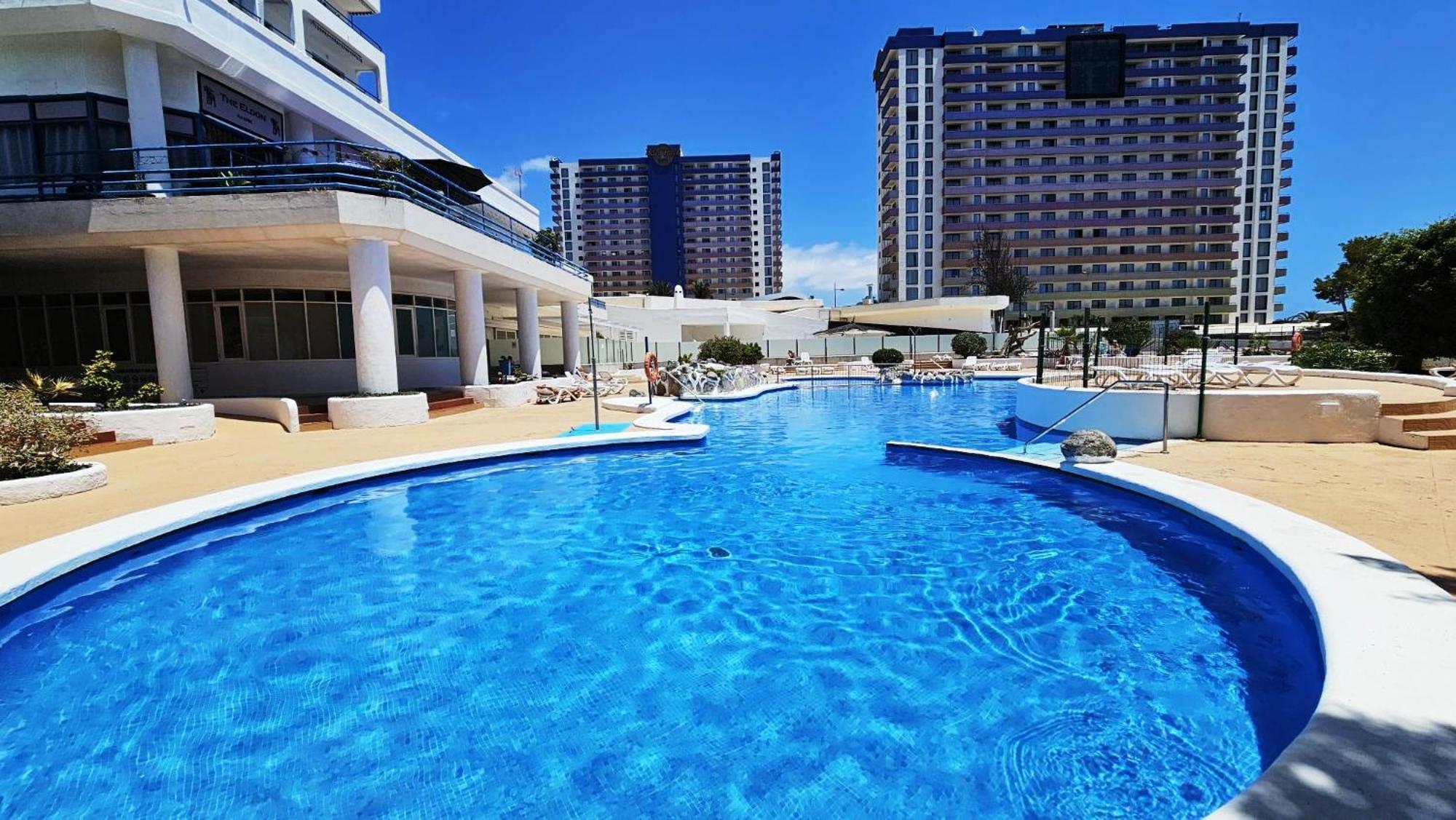 Blue Bay Paradise - Beach Front Apartment With Sea View Playa Paraiso  Exteriör bild